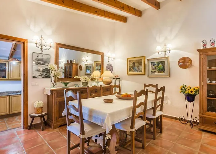 Villa Marinara By Vintage Travel