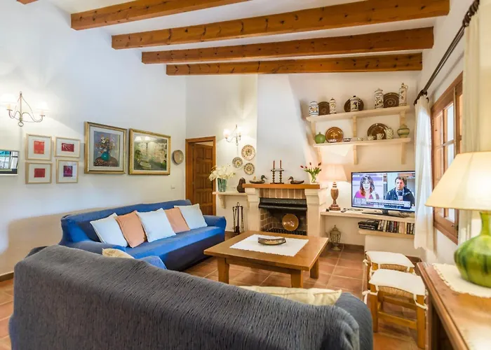 Marinara By Vintage Travel